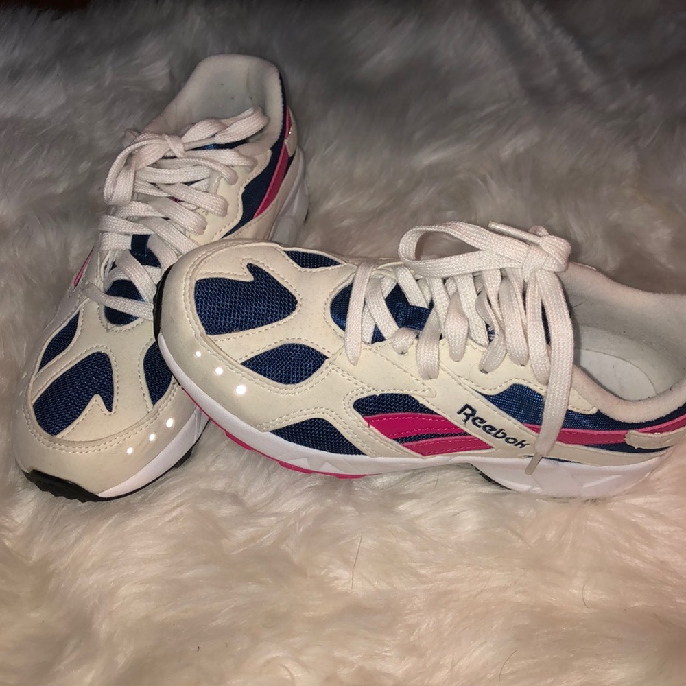 Reebok aztreks brand new